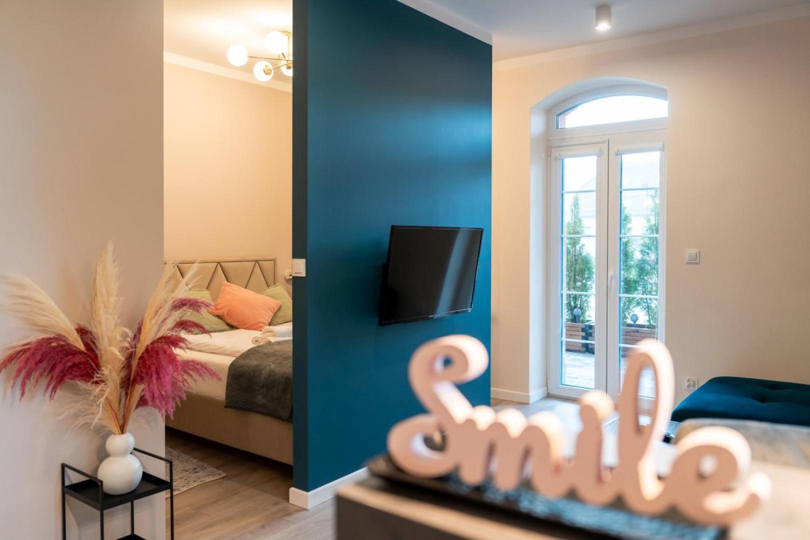 Apartament Smile - Z Prywatnym Monitorowanym Parkingiem By Spaceapart Jelenia Gora Exterior photo